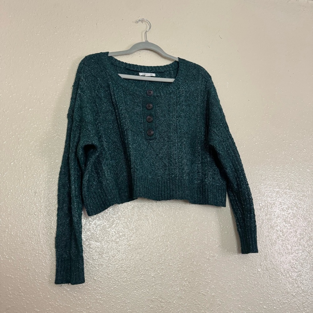 American Eagle Forest Green Henley Cropped Sweater - Picture 5 of 5